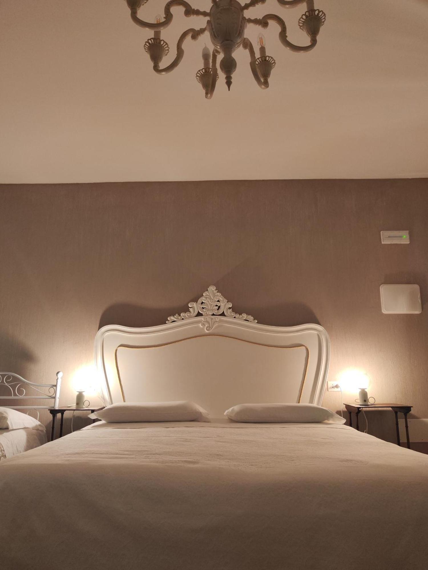 مبيت وإفطار مونتيشياري Garda Relais Antica Romelia المظهر الخارجي الصورة