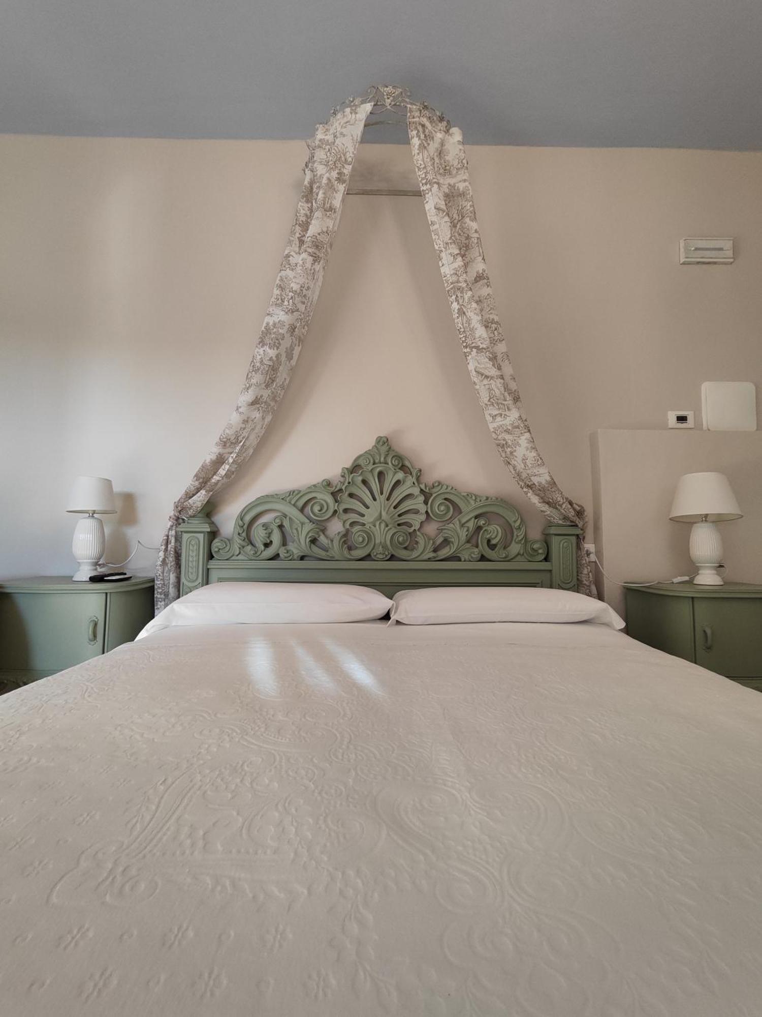 مبيت وإفطار مونتيشياري Garda Relais Antica Romelia المظهر الخارجي الصورة