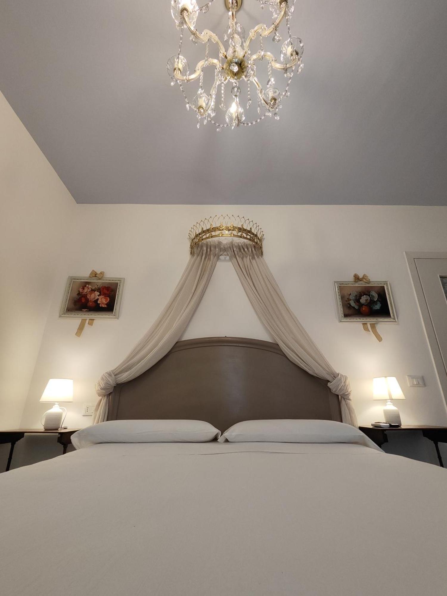 مبيت وإفطار مونتيشياري Garda Relais Antica Romelia المظهر الخارجي الصورة